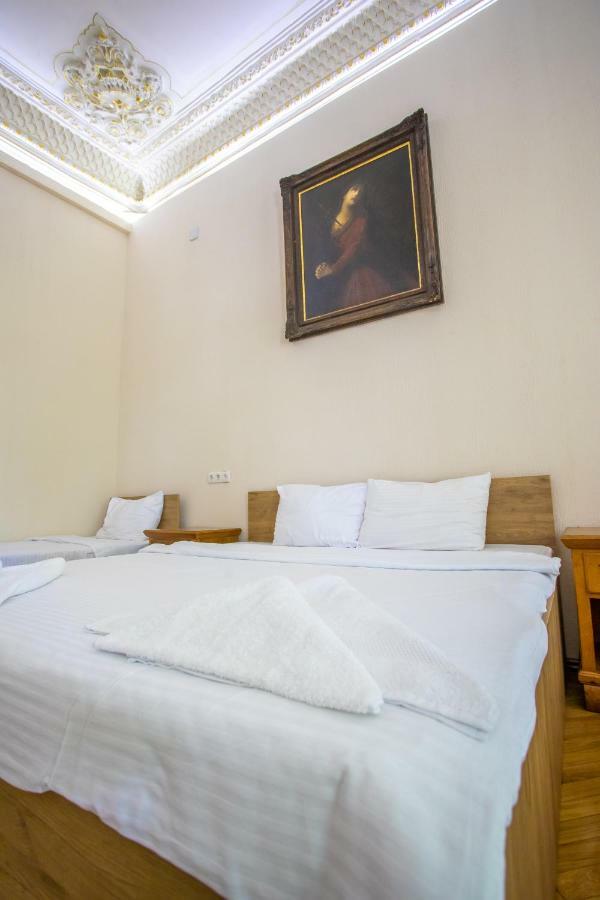 Hotel Veneto Kutaisi Luaran gambar