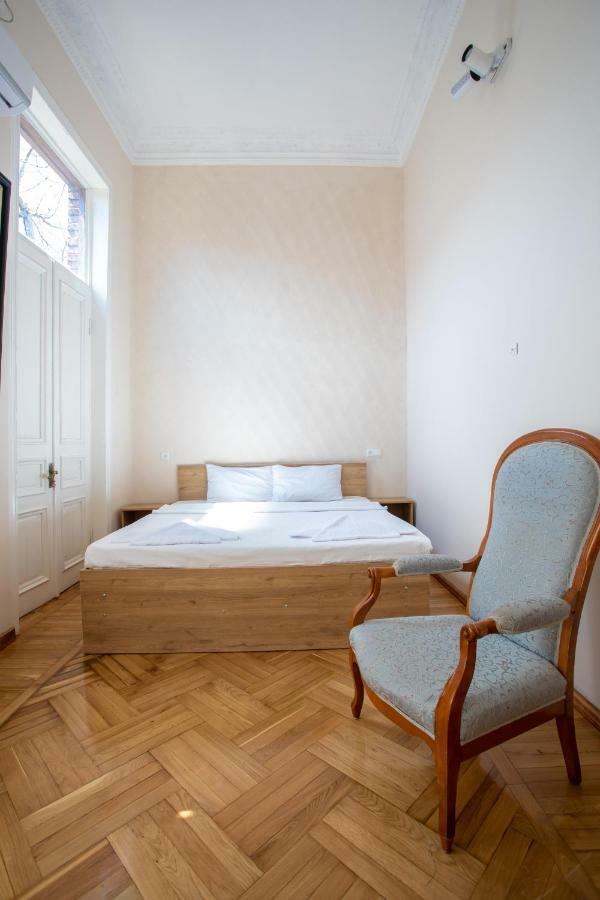 Hotel Veneto Kutaisi Luaran gambar