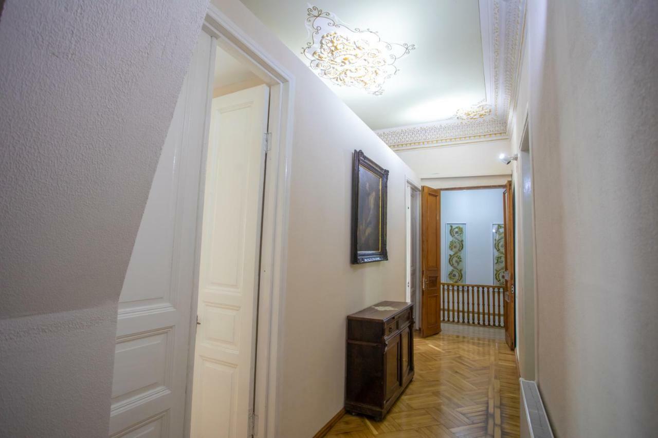 Hotel Veneto Kutaisi Luaran gambar