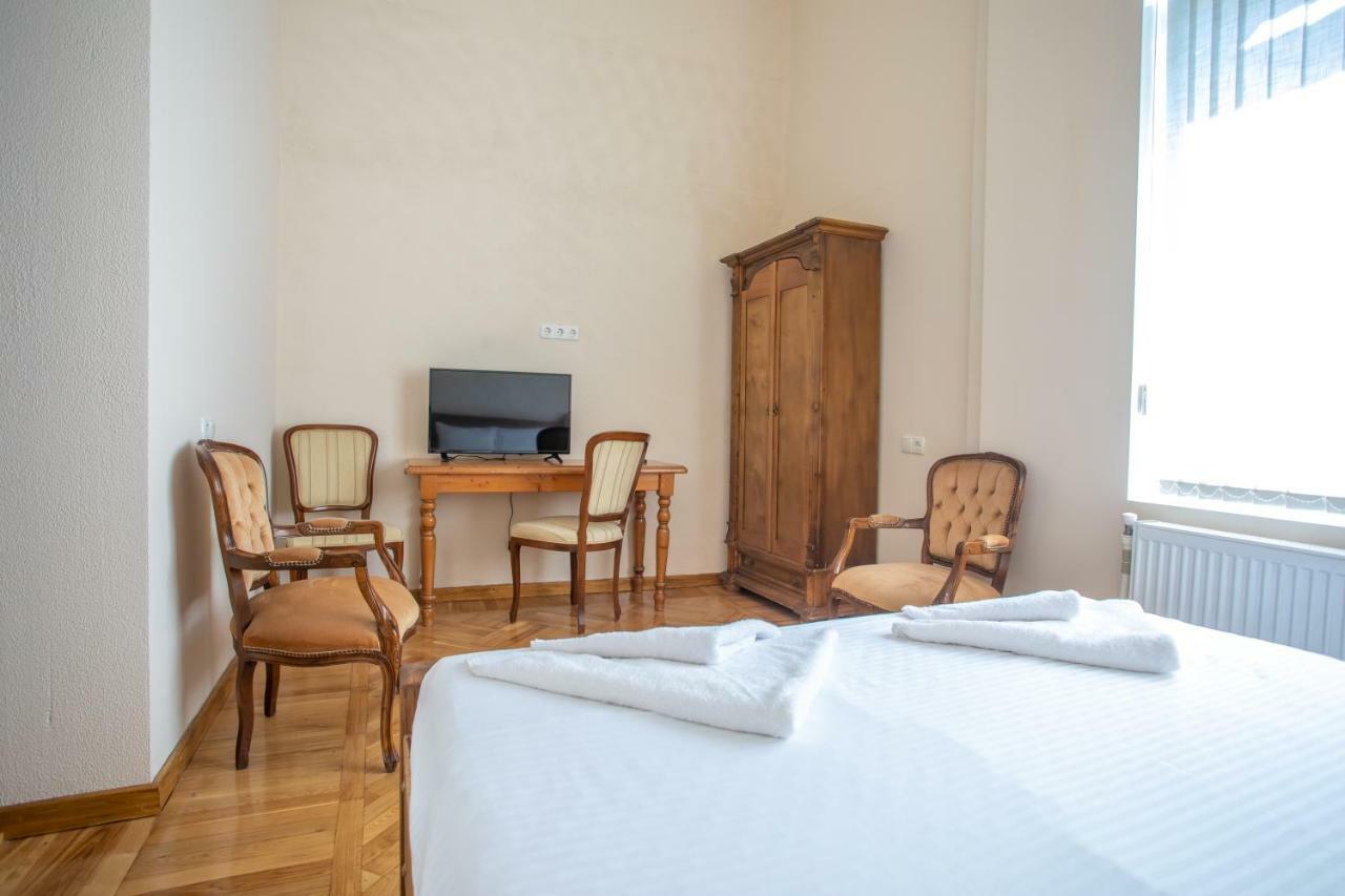 Hotel Veneto Kutaisi Luaran gambar