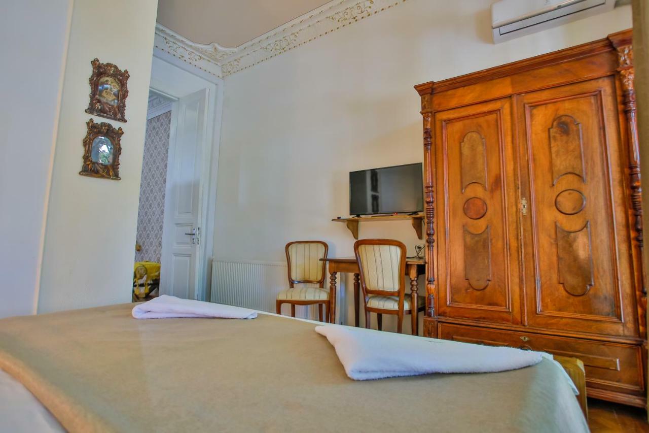 Hotel Veneto Kutaisi Luaran gambar